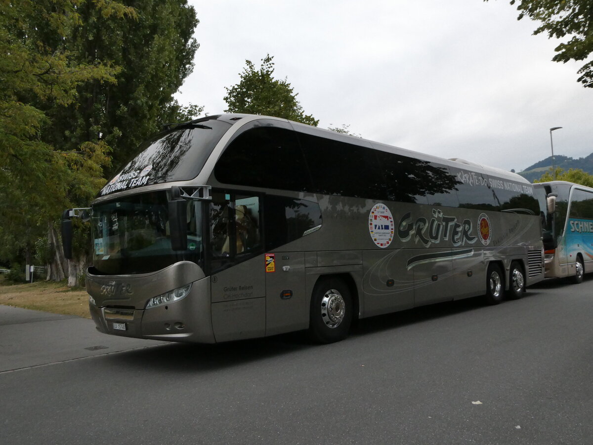 (238'824) - Grter, Hochdorf - Nr. 8/LU 15'748 - Neoplan am 6. August 2022 in Thun, Strandbad