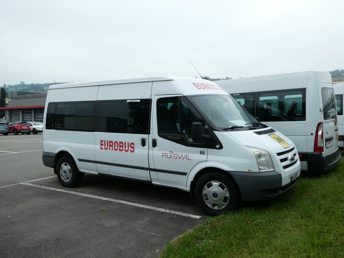 (238'912) - Einwohnergemeinde, Ruswil - Nr. 66/LU 154'511 - Ford am 7. August 2022 in Ruswil, Garage ARAG