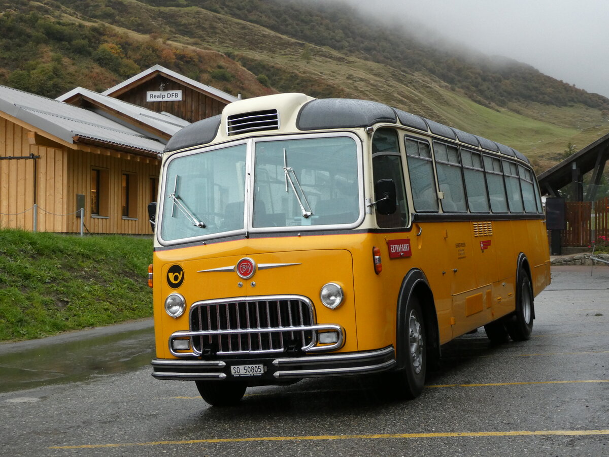 (240'314) - Gerber, Matzendorf - SO 50'805 - FBW/R&J (ex Kontiki, Wettingen; ex P 24'001; ex P 21'501) am 25. September 2022 beim Bahnhof Realp DFB