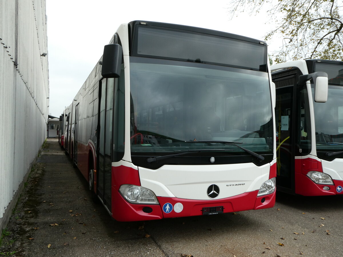 (241'621) - EvoBus, Winterthur - (128'398) - Mercedes (ex Gschwindl, A-Wien Nr. 8410) am 20. Oktober 2022 in Winterthur, EvoBus