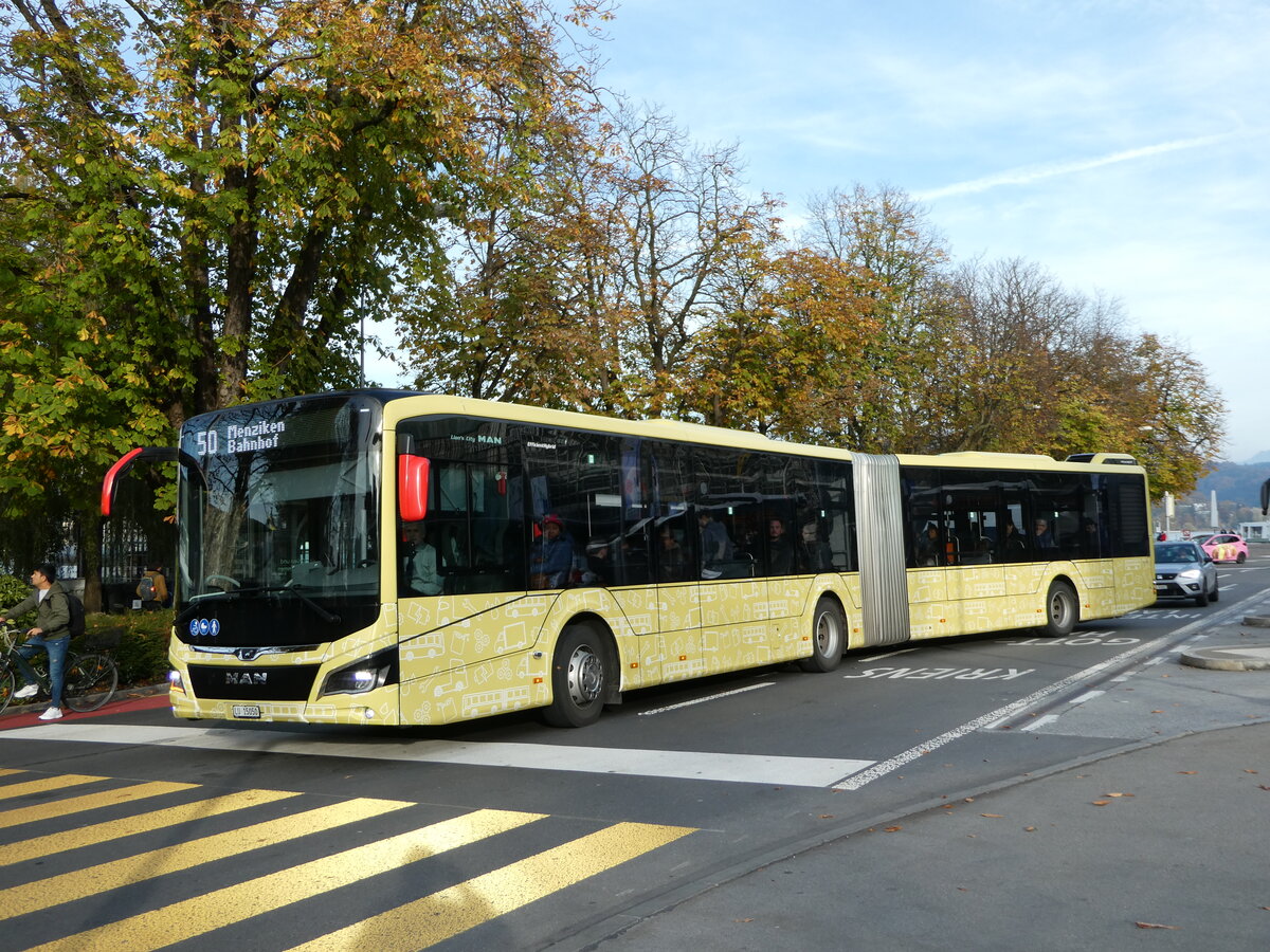 (242'425) - AAGR Rothenburg - Nr. 19/LU 15'050 - MAN am 11. November 2022. beim Bahnhof Luzern