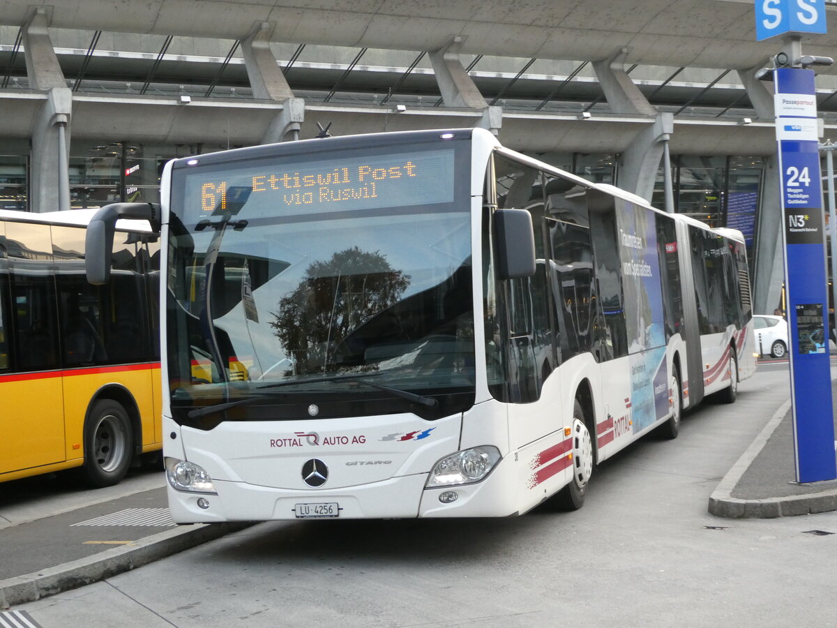 (242'457) - ARAG Ruswil - Nr. 38/LU 4256 - Mercedes am 11. November 2022 beim Bahnhof Luzern