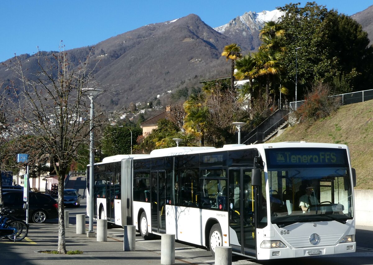 (244'903) - Intertours, Domdidier - Nr. 658/FR 300'658 - Mercedes (ex Nr. 206; ex VZO Grningen Nr. 51) am 10. Januar 2023 beim Bahnhof Tenero