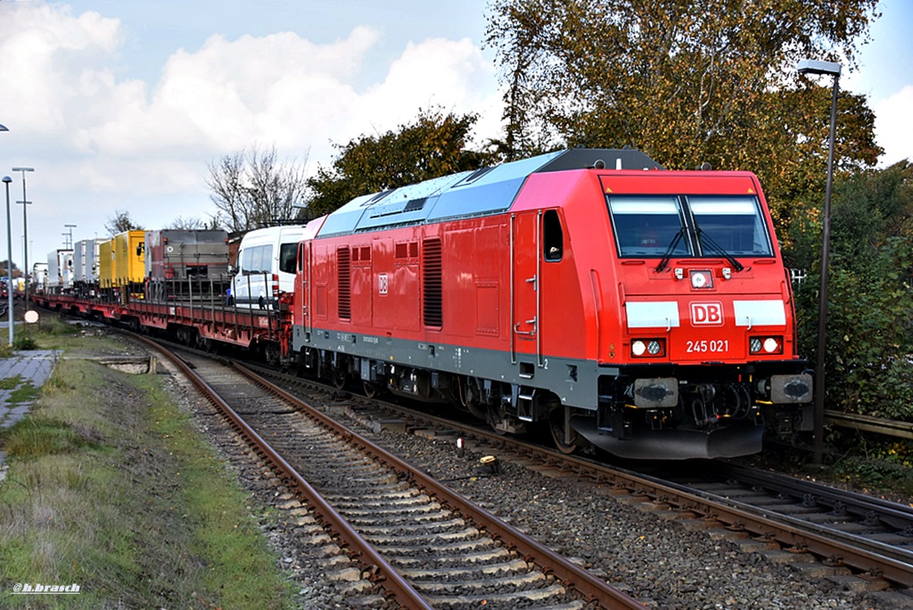 245 021 bei der ankunft,mit den sylt-shuttle,zum bahnhof niebüll,24.10.16