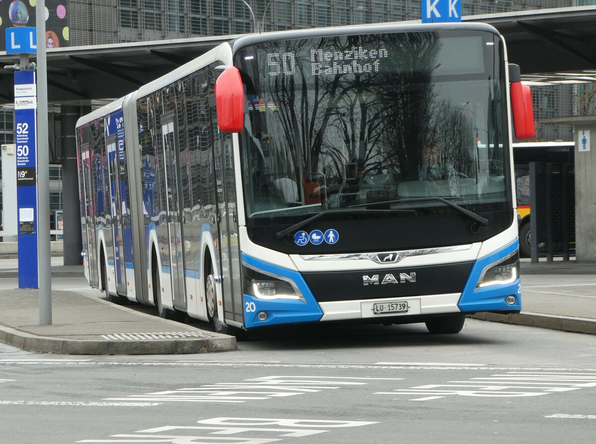 (245'348) - AAGR Rothenburg - Nr. 20/LU 15'739 - MAN am 25. Januar 2023 beim Bahnhof Luzern