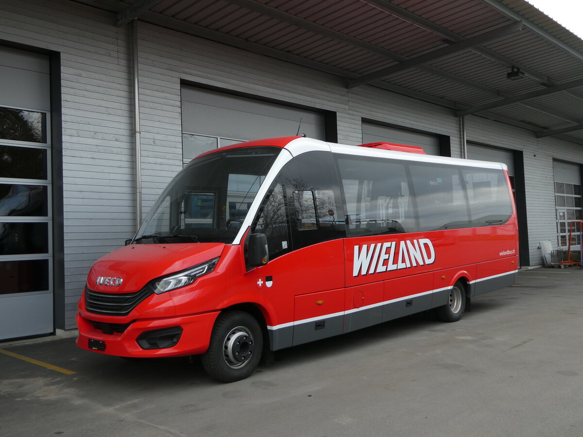 (245'468) - Wieland, Murten - Nr. 131 - Iveco/Rosero am 28. Januar 2023 in Kerzers, Interbus