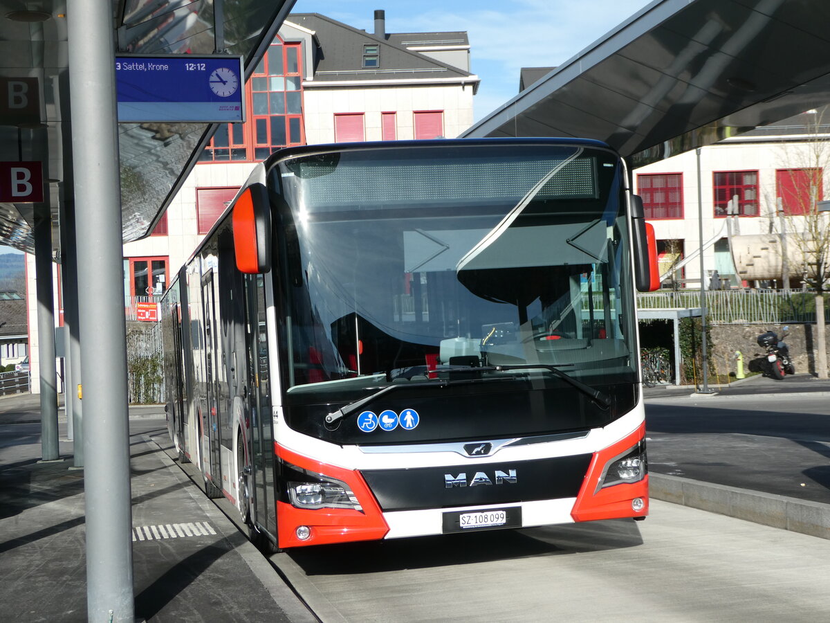 (245'708) - AAGS Schwyz - Nr. 44/SZ 108'099 - MAN am 3. Februar 2023 beim Bahnhof Arth-Goldau