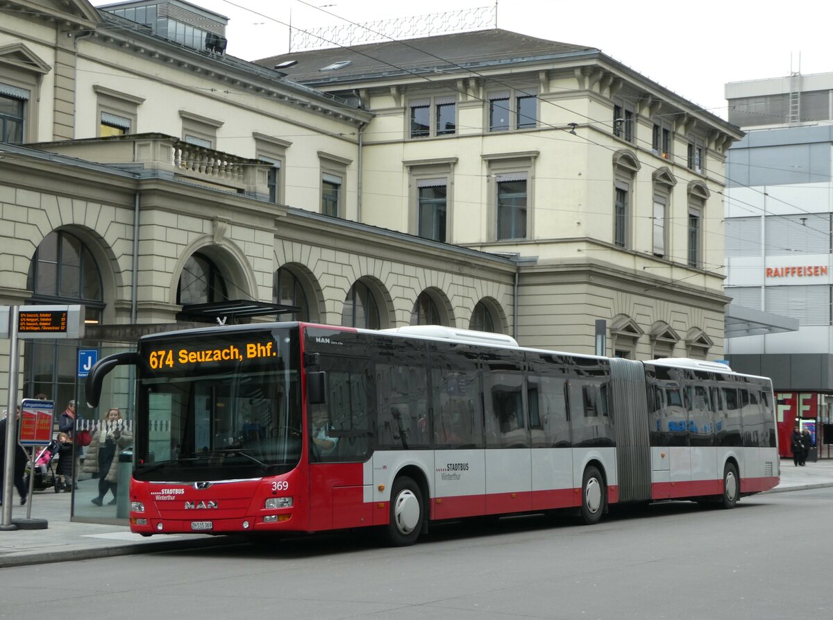 (246'559) - SW Winterthur - Nr. 369/ZH 515'369 - MAN am 25. Februar 2023 beim Hauptbahnhof Winterthur