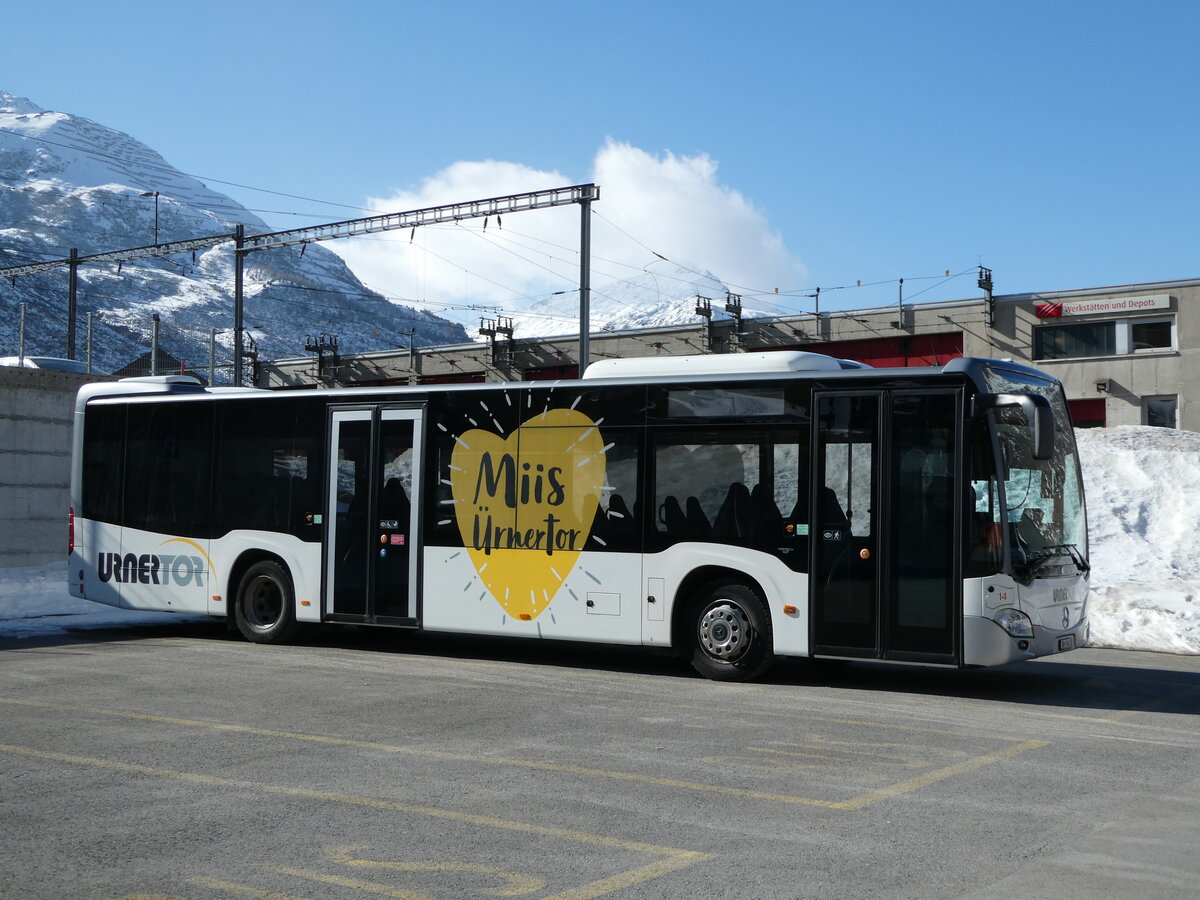 (246'923) - AAGU Altdorf - Nr. 14/UR 9347 - Mercedes am 7. März 2023 in Andermatt, Bahnhofplatz