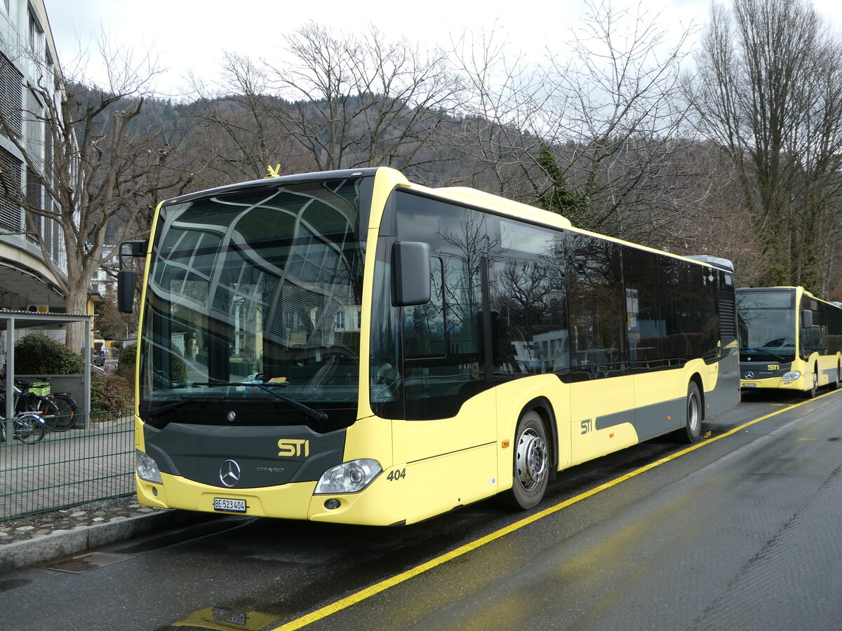 (246'954) - STI Thun - Nr. 404/BE 523'404 - Mercedes am 8. März 2023 bei der Schiffländte Thun 