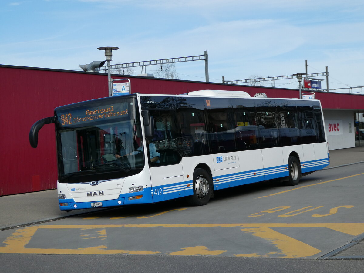 (247'819) - BOTG Amriswil - Nr. 412/TG 692 - MAN am 28. Mrz 2023 beim Bahnhof Amriswil