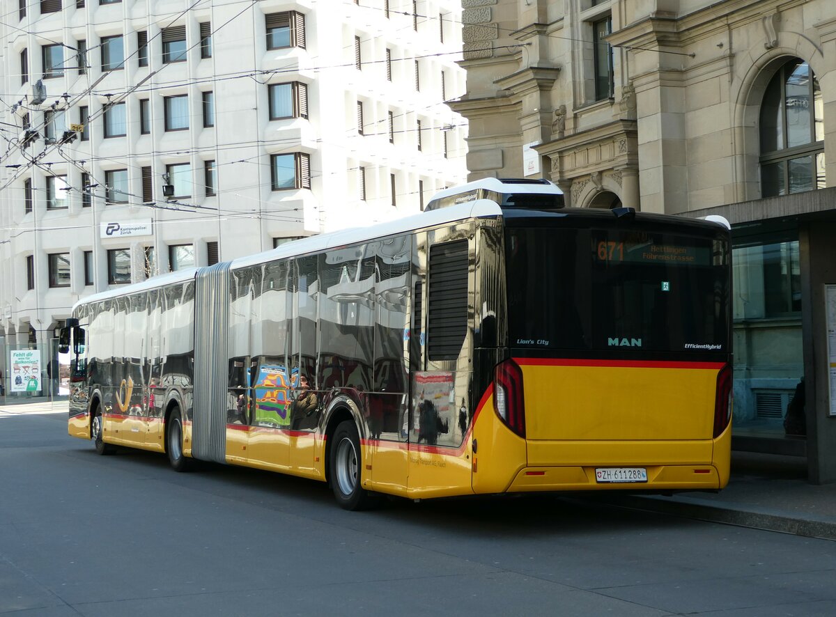 (248'096) - Moser, Flaach - Nr. 427/ZH 611'288/PID 11'880 - MAN am 6. April 2023 beim Hauptbahnhof Winterthur