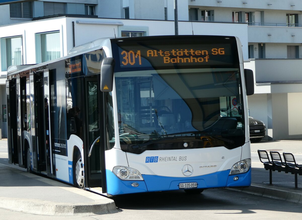 (248'111) - RTB Altsttten - Nr. 41/SG 335'059 - Mercedes am 6. April 2023 beim Bahnhof Heerbrugg