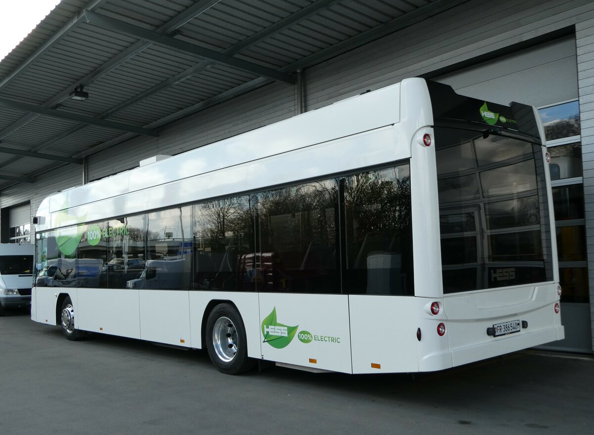 (248'198) - Interbus, Kerzers - FR 386'540 - Hess (ex Vorfhrfahrzeug Hess) am 8. April 2023 in Kerzers, Interbus