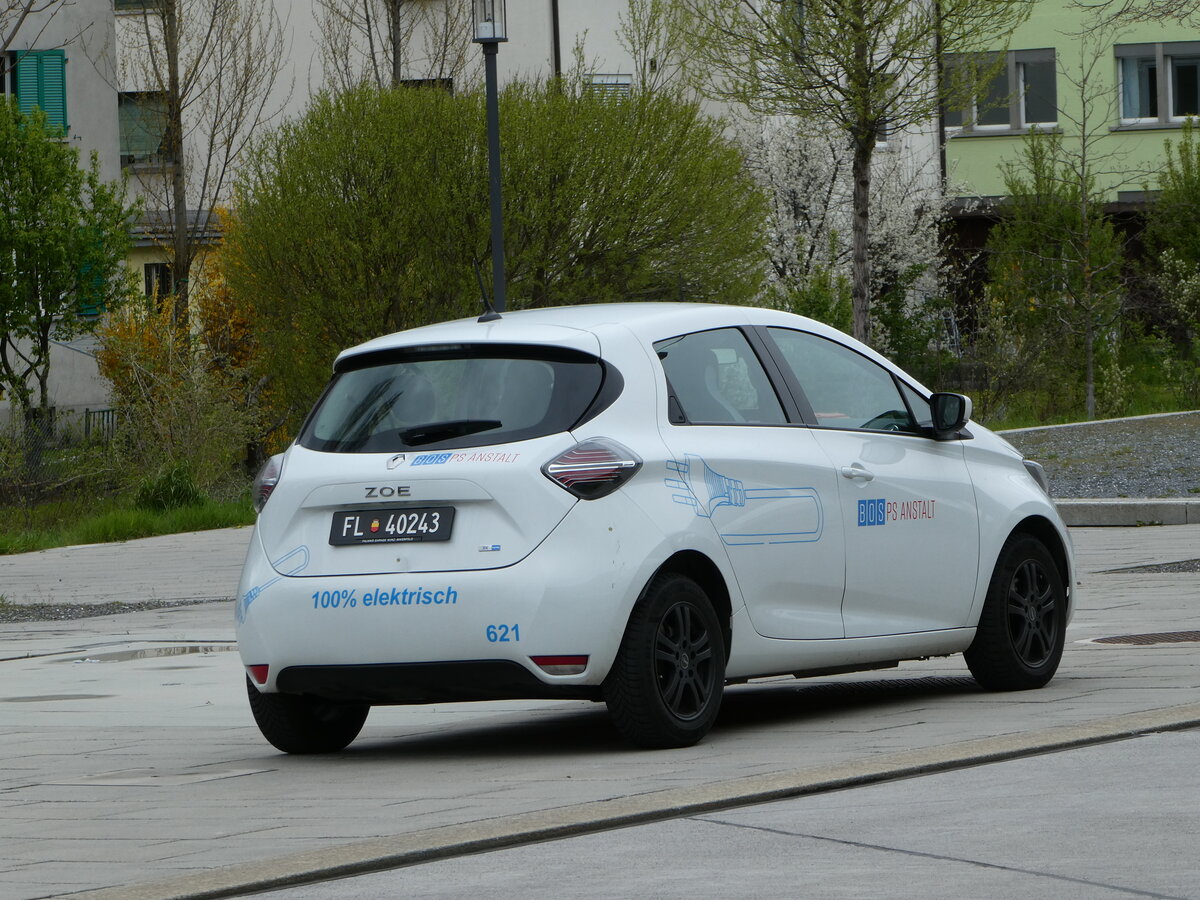 (248'491) - Aus Liechtenstein: BOS PS Anstalt, Vaduz - Nr. 621/FL 40'243 - Renault am 13. April 2023 beim Bahnhof Buchs