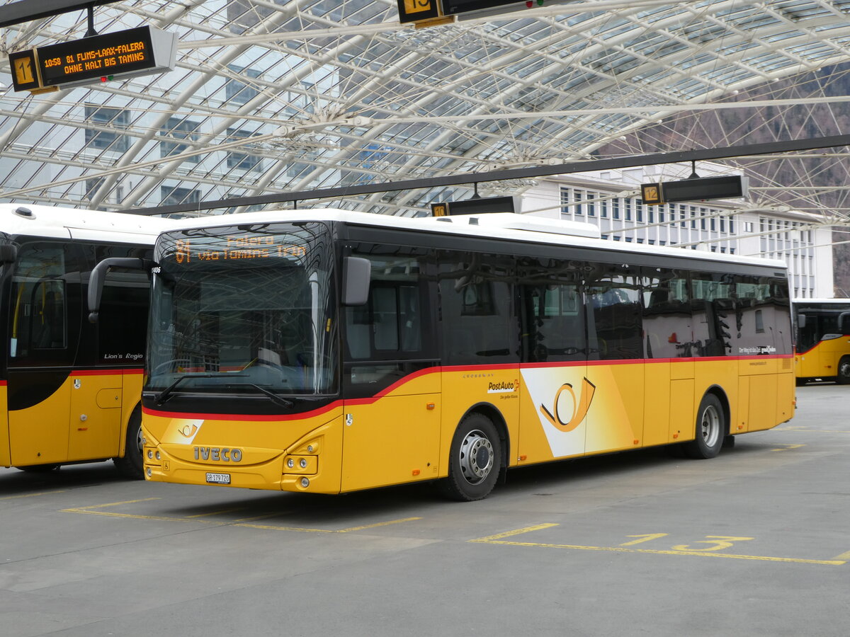 (248'593) - PostAuto Graubnden - GR 179'720/PID 11'406 - Iveco am 15. April 2023 in Chur, Postautostation