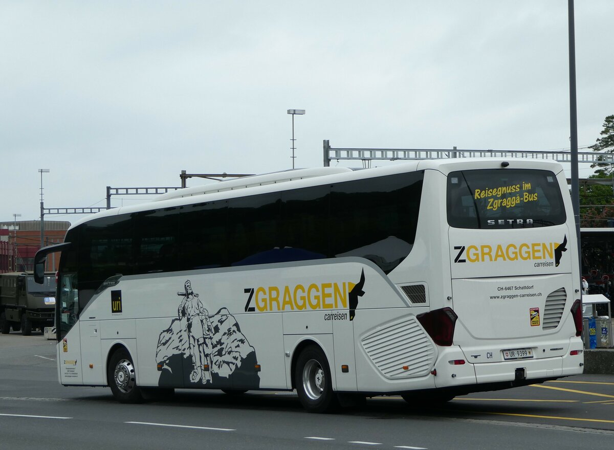 (250'383) - Zgraggen, Schattdorf - UR 9399 - Setra am 24. Mai 2023 beim Bahnhof Thun