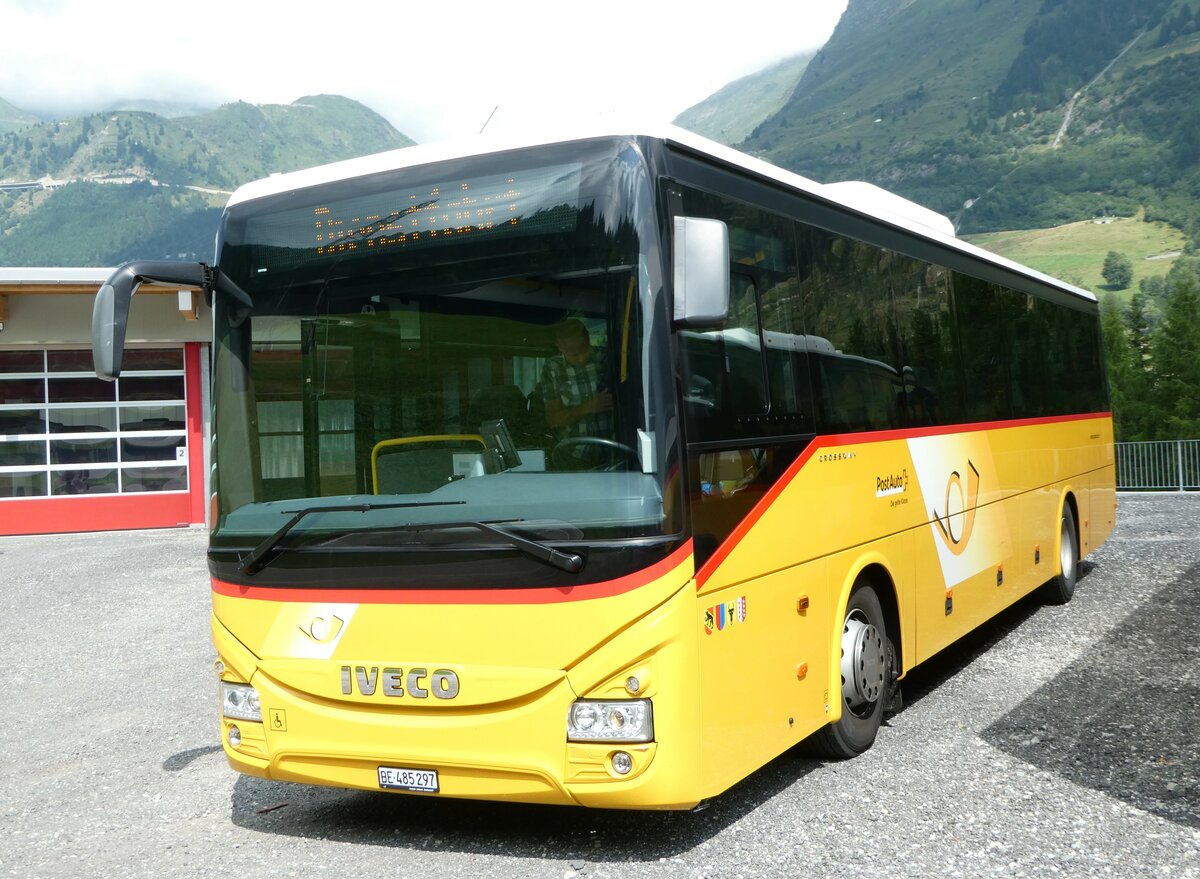 (252'877) - PostAuto Bern - Nr. 88/BE 485'297/PID 10'953 - Iveco am 23. Juli 2023 in Airolo, Neue Garage Marchetti