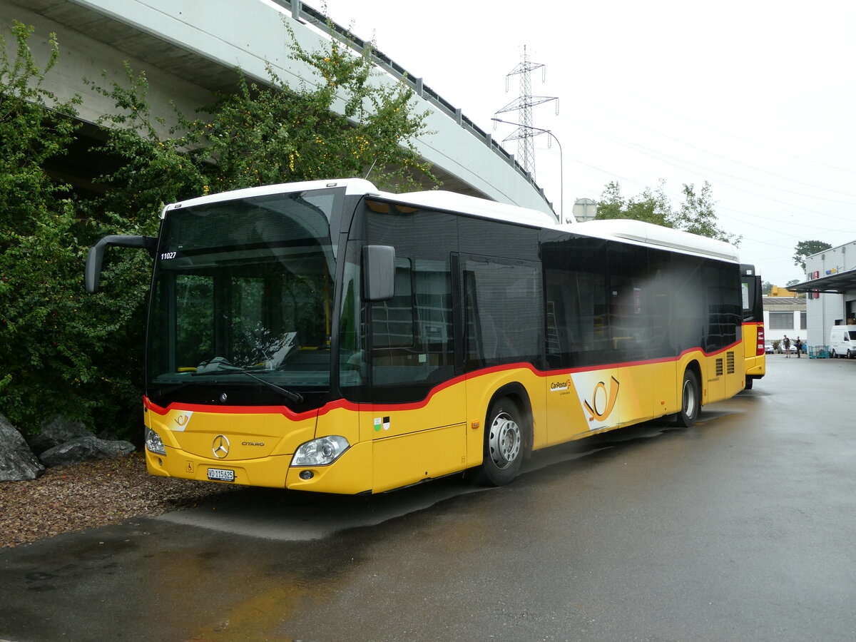 (253'146) - CarPostal Ouest - VD 115'625/PID 11'027 - Mercedes am 29. Juli 2023 in Kerzers, Interbus