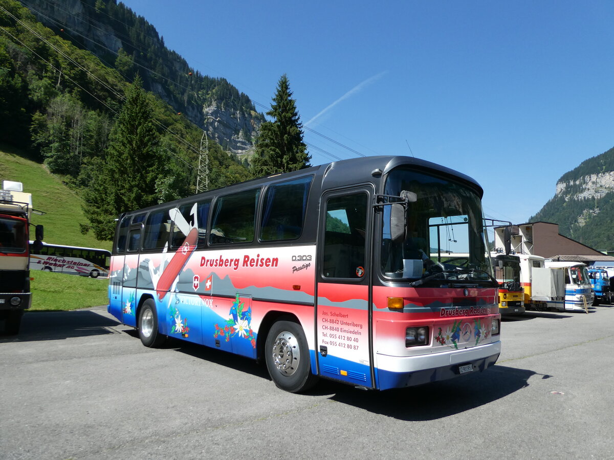 (254'049) - Schelbert, Einsiedeln - SZ 90'195 U - Mercedes (ex Scheidegger, Basel Nr. 30) am 19. August 2023 in Hoch-Ybrig, Talstation Weglosen