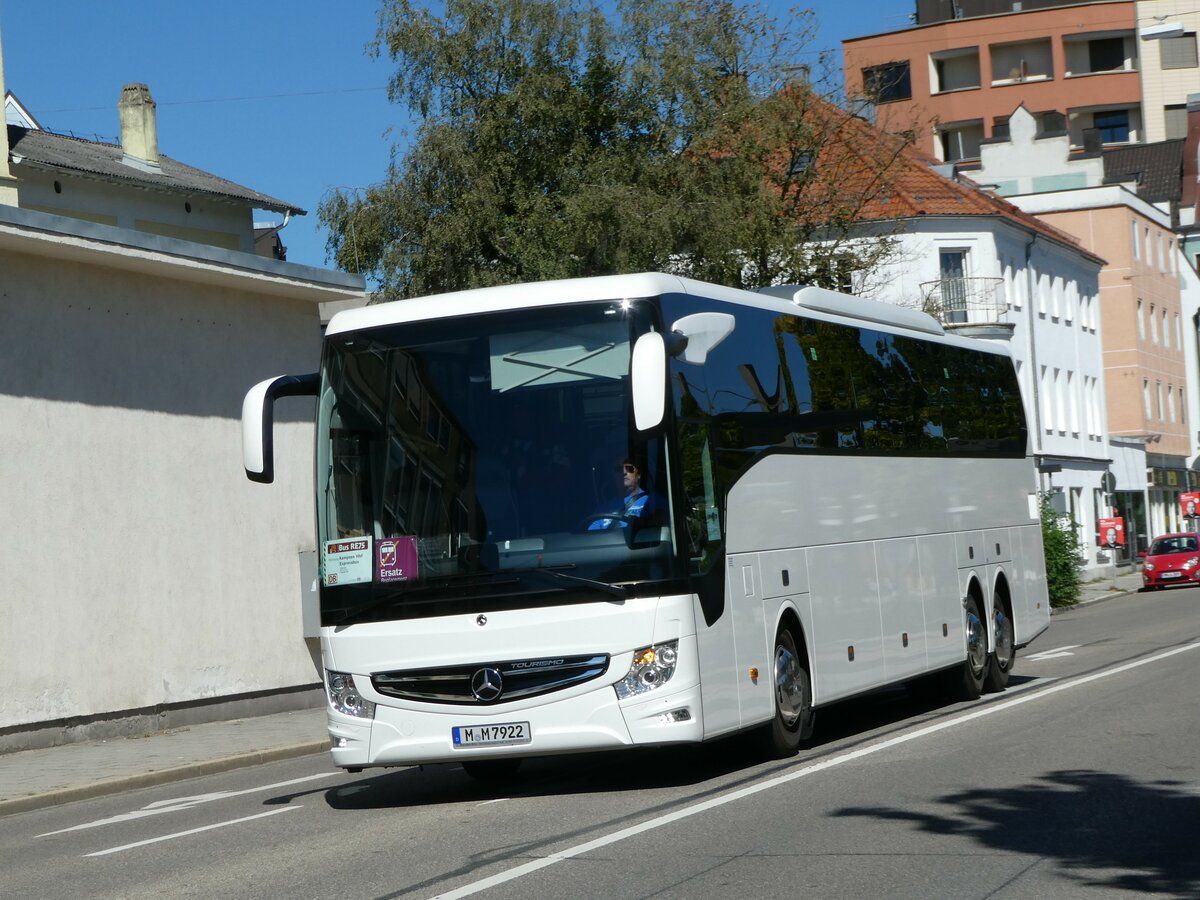 (254'776) - ??? - M-M 7922 - Mercedes am 4. September 2023 beim Bahnhof Memmingen