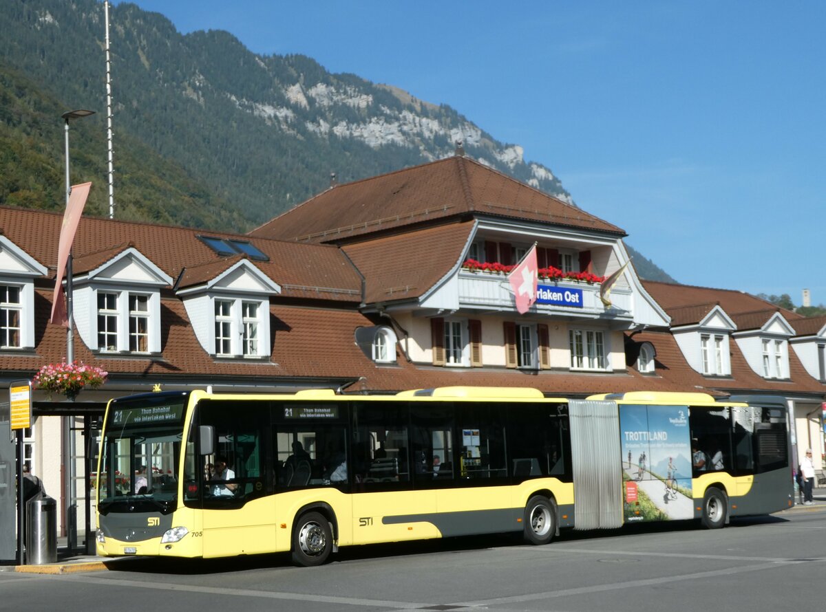 (255'848) - STI Thun - Nr. 705/BE 754'705 - Mercedes am 2. Oktober 2023 beim Bahnhof Interlaken Ost