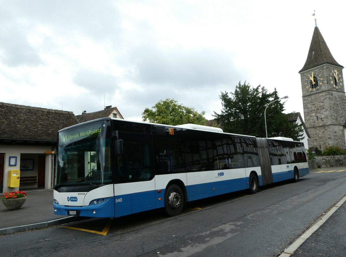 (256'257) - VBZ Zrich - Nr. 540/ZH 730'540 - Neoplan am 21. Oktober 2023 in Kilchberg, Kirche