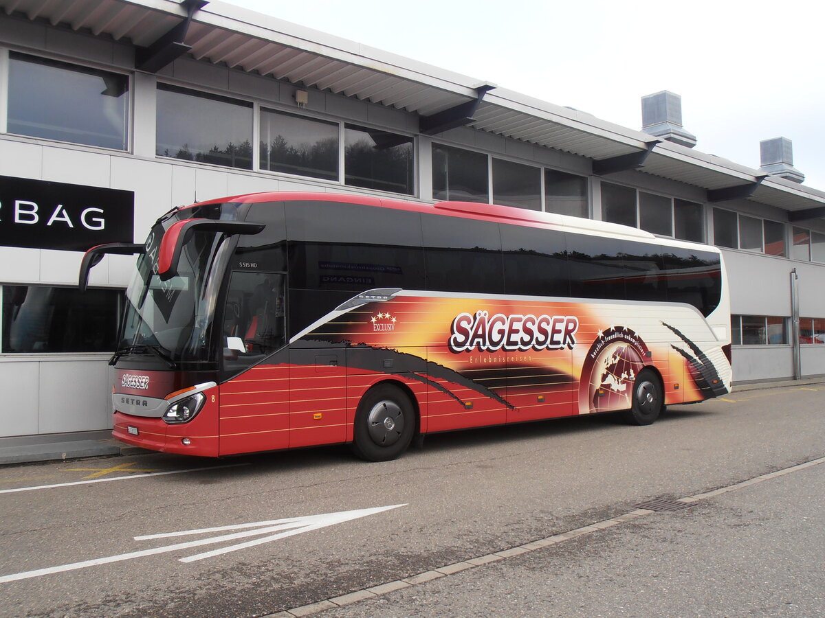 (257'685) - Sgesser, Wintersingen - Nr. 8/BL 136'533 - Setra am 16. Dezember 2023 in Winterthur, Merbag