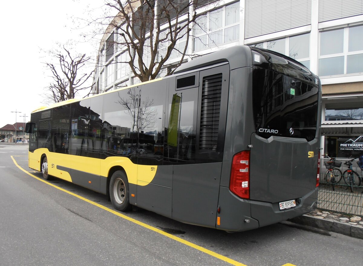 (258'097) - STI Thun - Nr. 502/BE 809'502 - Mercedes am 2. Januar 2024 bei der Schifflndte Thun