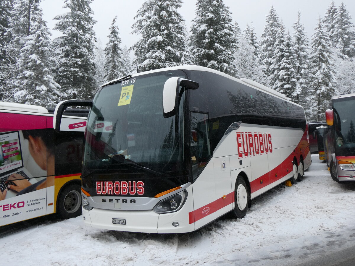 (258'308) - Welti-Furrer, Bassersdorf - Nr. 18/ZH 27'118 - Setra am 6. Januar 2024 in Adelboden, Unter dem Birg