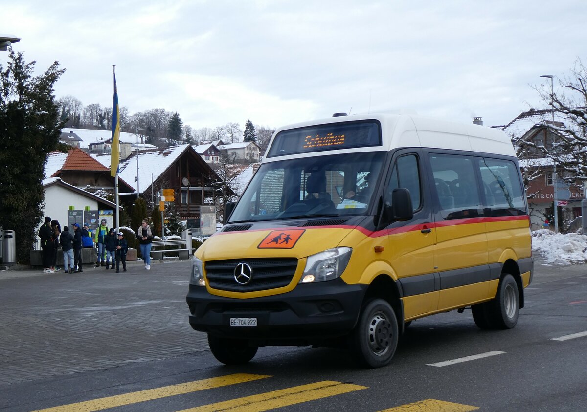 (258'827) - Engeloch, Riggisberg - Nr. 16/BE 704'922/PID 10'410 - Mercedes (ex PostAuto Ostschweiz Nr. 1; ex Haas, Appenzell) am 22. Januar 2024 in Riggisberg, Post