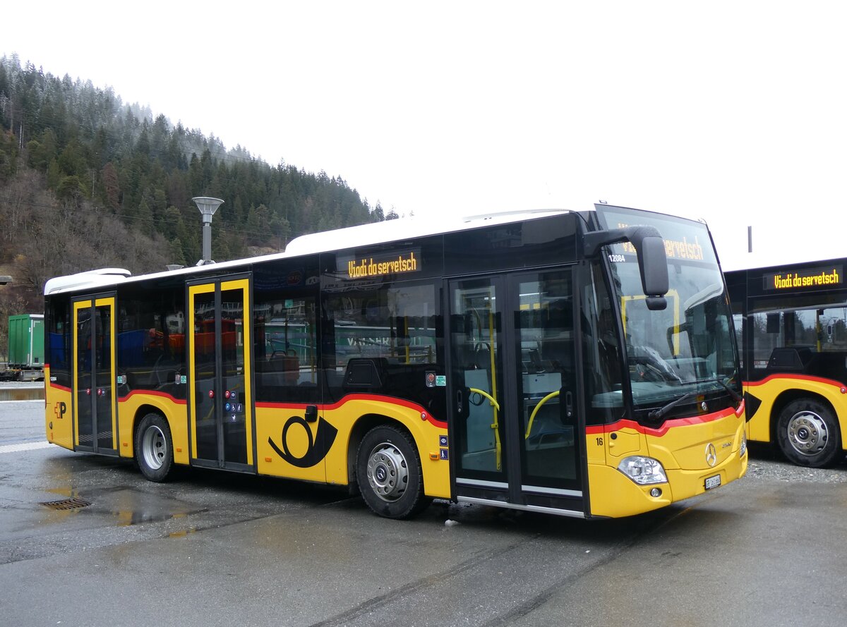 (259'553) - PostAuto Graubnden - Nr. 16/GR 161'660/PID 12'084 - Mercedes am 23. Februar 2024 beim Bahnhof Ilanz