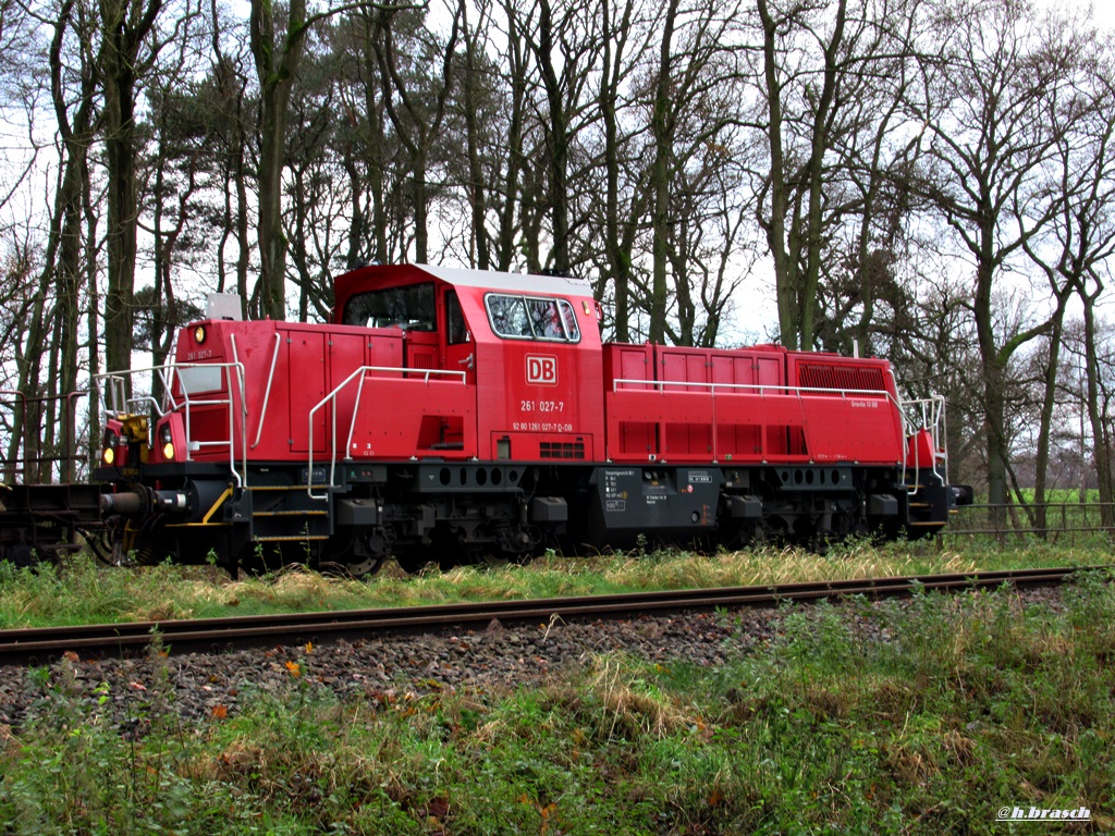 261 027-7,beim umsetzen am glinder bahnhof,28.11.17