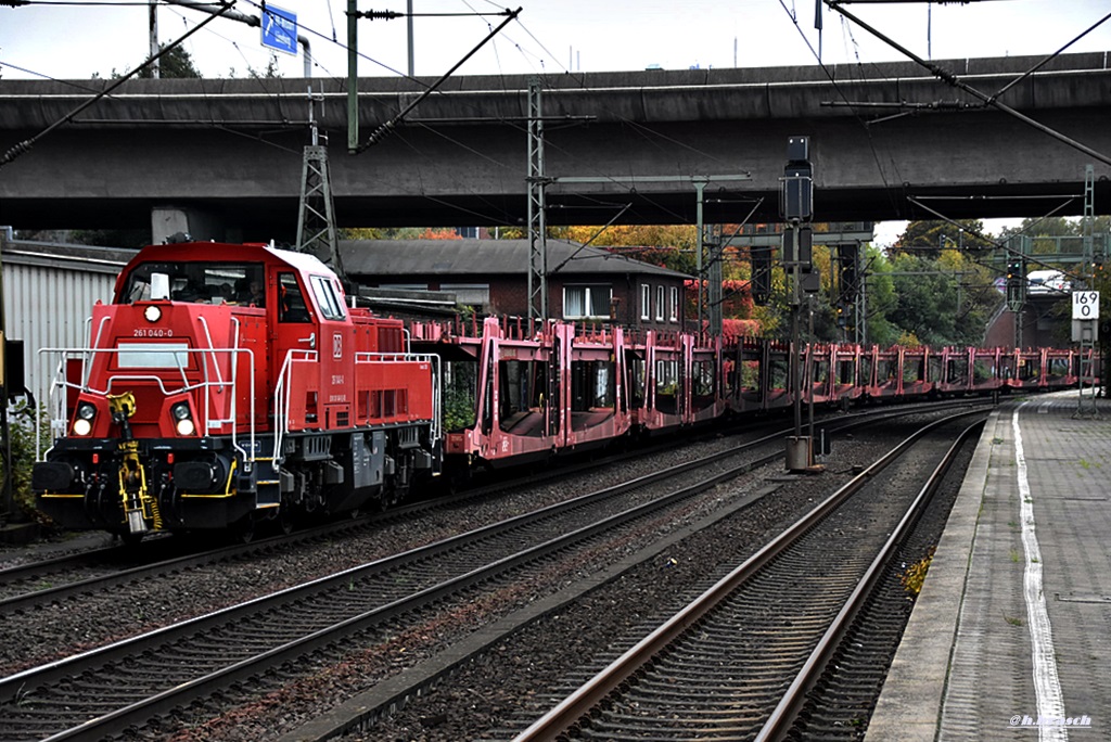 261 040-0 fuhr mit einen leeren autozug durch hh-harburg,20.10.16