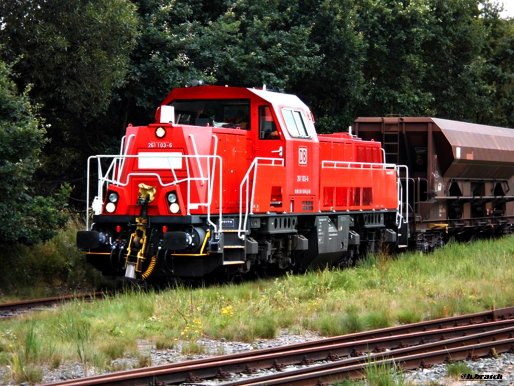 261 103-6 bei der abkunft zum bahnhof glinde,31.08.17