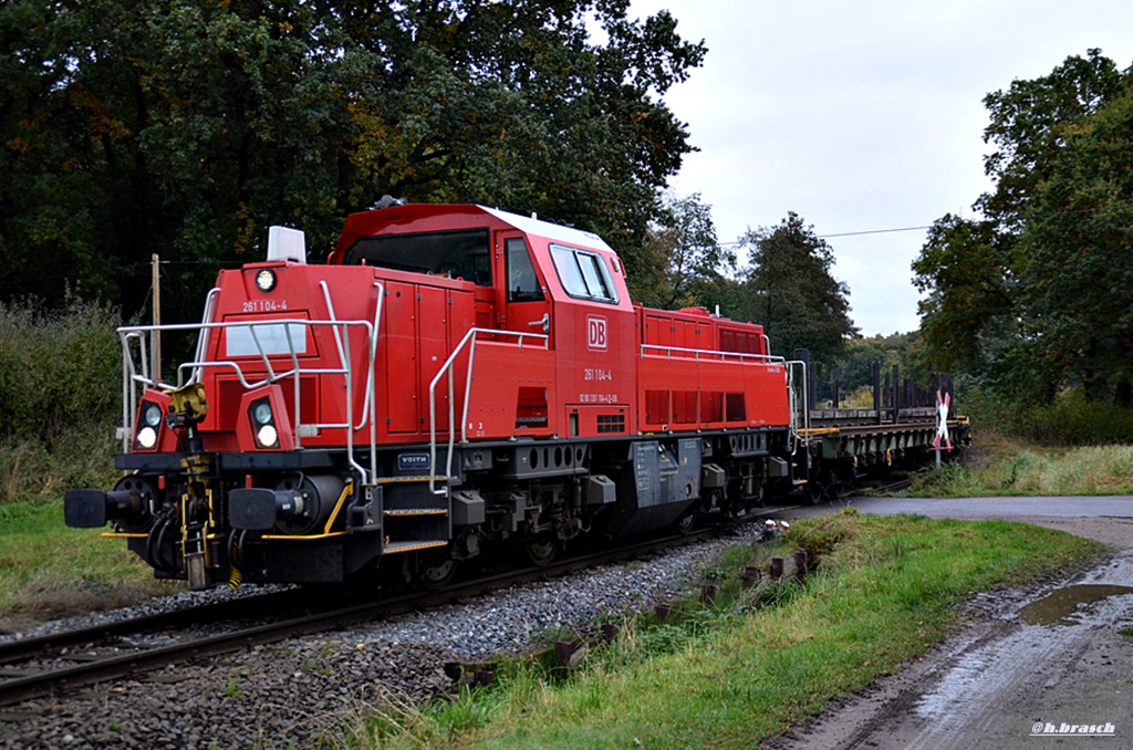 261 104-4,bei der abfahrt vom bahnhof glinde,21.10.16