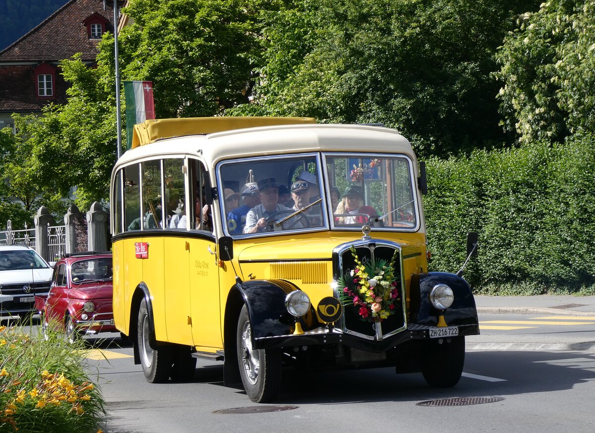 (262'584) - Moser, Schnenberg - ZH 216'722 - Berna/Hess (ex Barenco, Faido) am 18. Mai 2024 in Sarnen, OiO