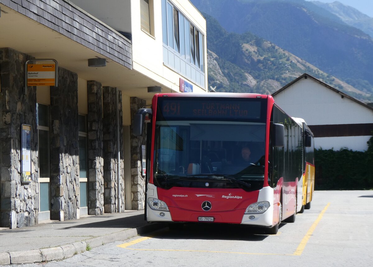 (265'711) - Steiner, Niedergesteln - VS 79'214 - Mercedes am 16. August 2024 beim Bahnhof Gampel-Steg