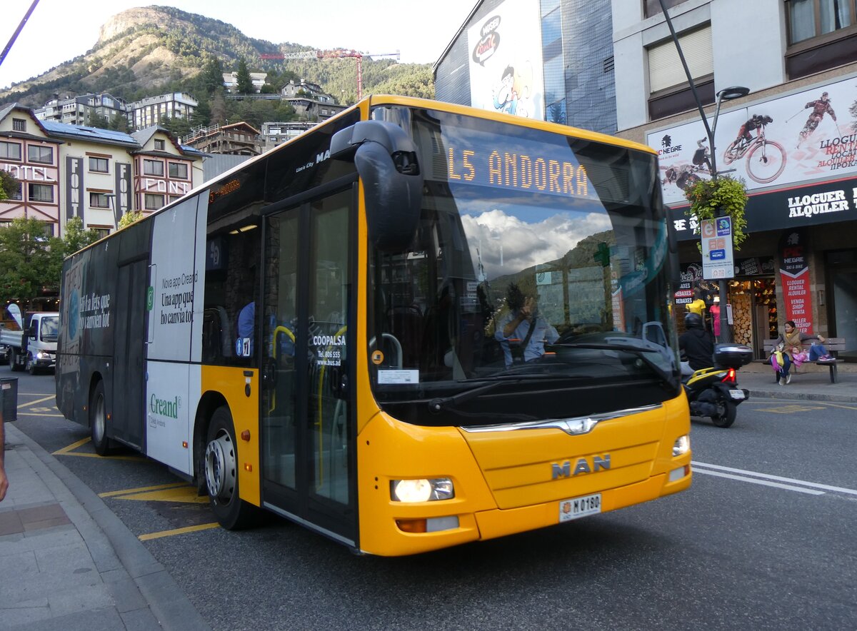 (267'146) - Coopalsa, Andorra la Vella - M0180 - MAN am 17. September 2024 in La Massana, Centre de la Vila