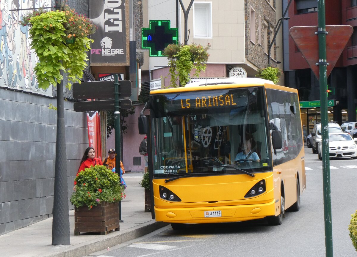 (267'254) - Coopalsa, Andorra la Vella - J1117 - UNVI am 18. September 2024 in La Massana, Centre de la Vila