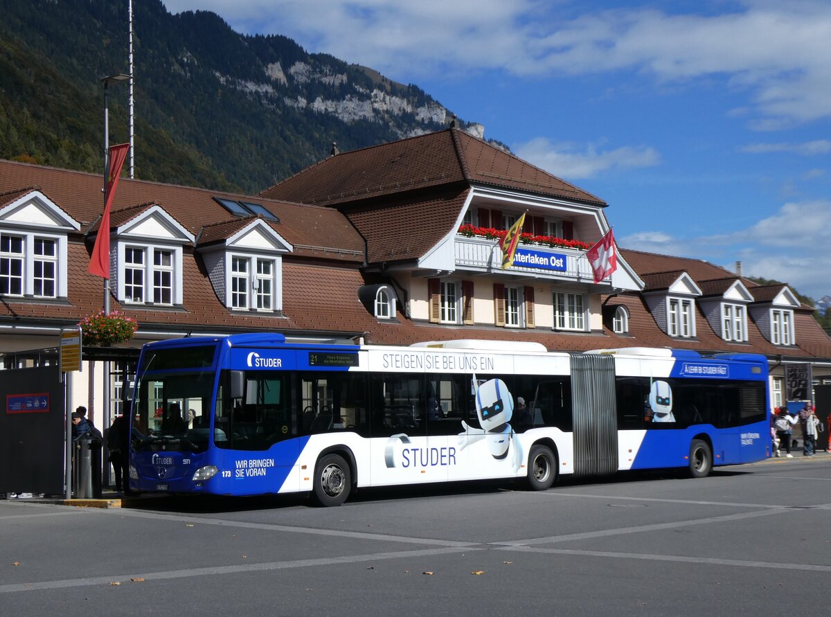 (267'826) - STI Thun - Nr. 173/BE 752'173 - Mercedes am 7. Oktober 2024 beim Bahnhof Interlaken Ost