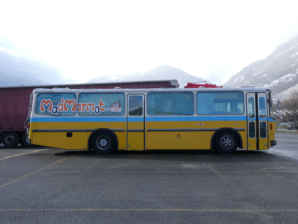 (270'030) - MadMarmot, Nyon - Saurer/Tscher (ex Auto-Transports, La Cte-aux-Fes; ex P 24'238) am 20. Dezember 2024 in Fully, Stade de Charnot