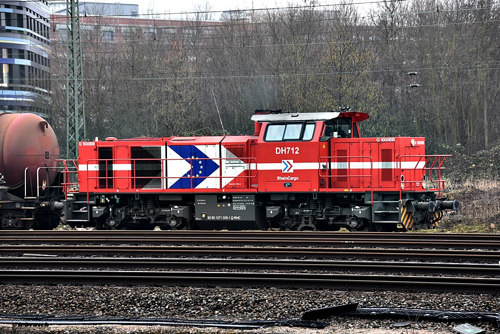 271 029-1 stand mit einen tankzug beim bf hh-wilhelmsburg,19.02.16