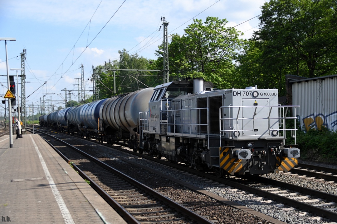 271 039-0 fuhr mit einen tanker vom rbf-harburg,28.05.20