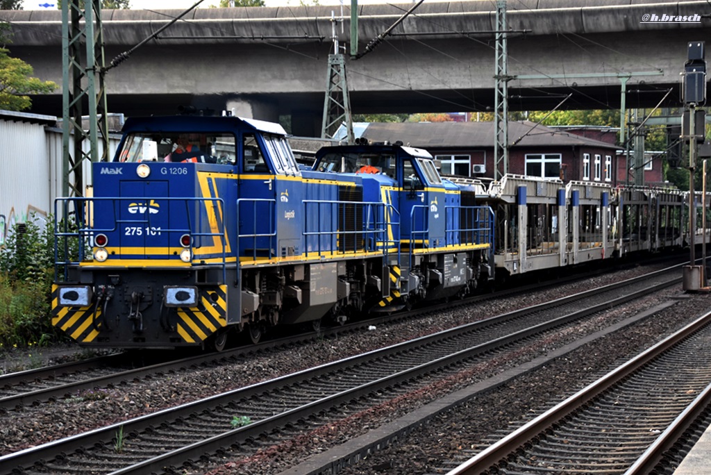 275 101 und 277 402 fuhren mit einen leeren autozug durch hh-harburg,23.09.17