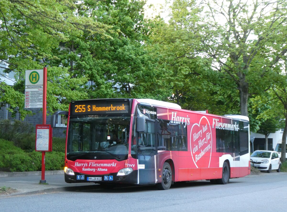 (275'017) - HHA Hamburg - Nr. 1643/HH-JA 613 - Mercedes am 8. Mai 2025 in Hamburg, Normannenweg