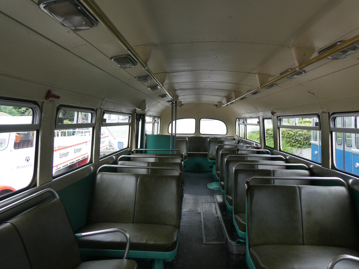 (276'427) - VBL Luzern (vbl-historic) - Nr. 76/LU 15'337 - Twin Coach am 7. Juni 2025 in Sarnen, OiO (Innenaufnahme)