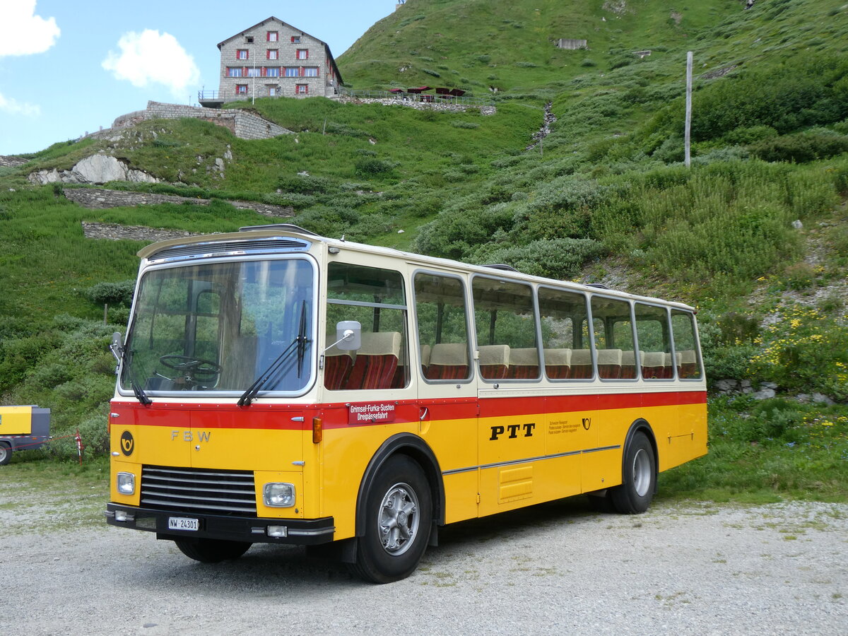 (277'445) - Lambach, Gommiswald - NW 24'301 - FBW/Eggli (ex Tanner+Lambach, Reigoldswil; ex Lambach, Rieden; ex Meier, Grt; ex AVG Grindelwald Nr. 13; ex P 24'182) am 1. Juli 2025 in Oberaar, Stausee