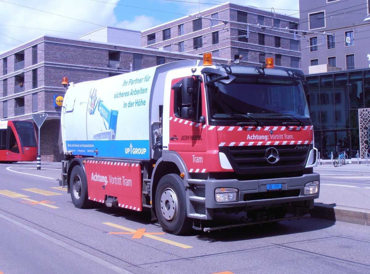 (277'897) - Bernmobil, Bern - BE 379 - Mercedes am 17. Juli 2025 beim Bahnhof Bern Europaplatz