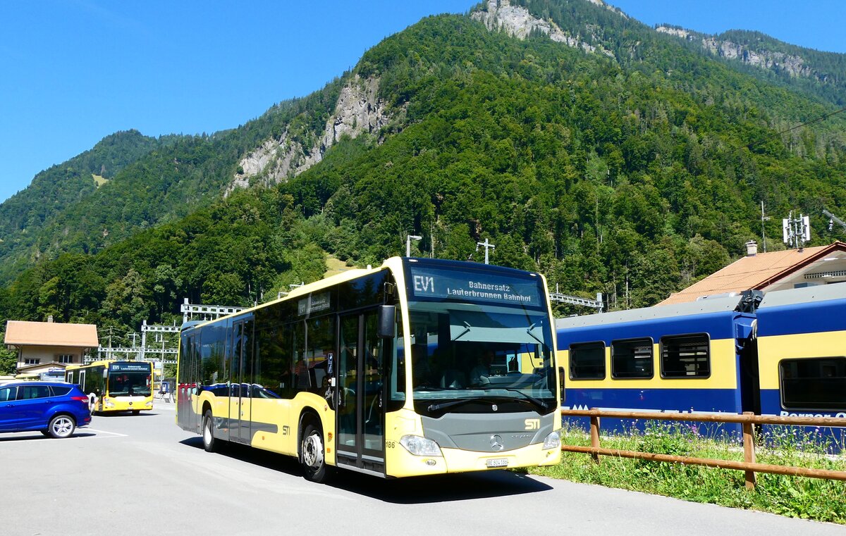 (279'360) - STI Thun - Nr. 186/BE 804'186 - Mercedes am 25. August 2025 beim Bahnhof Zweiltschinen
